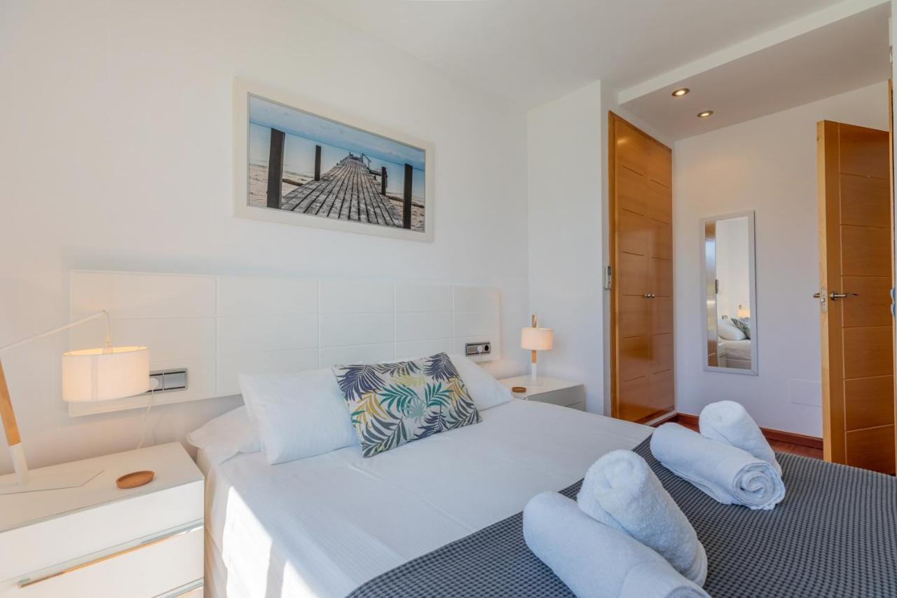 La Nau - Fantastic With Hot Tub And Pool, Just Steps Away From Apartamento