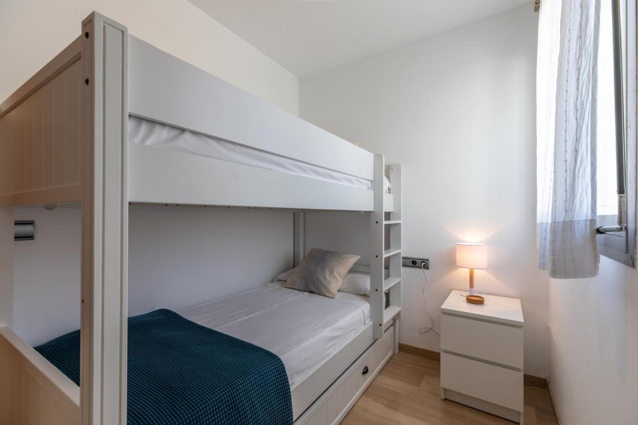 La Nau - Fantastic With Hot Tub And Pool, Just Steps Away From Apartment Port de Pollença