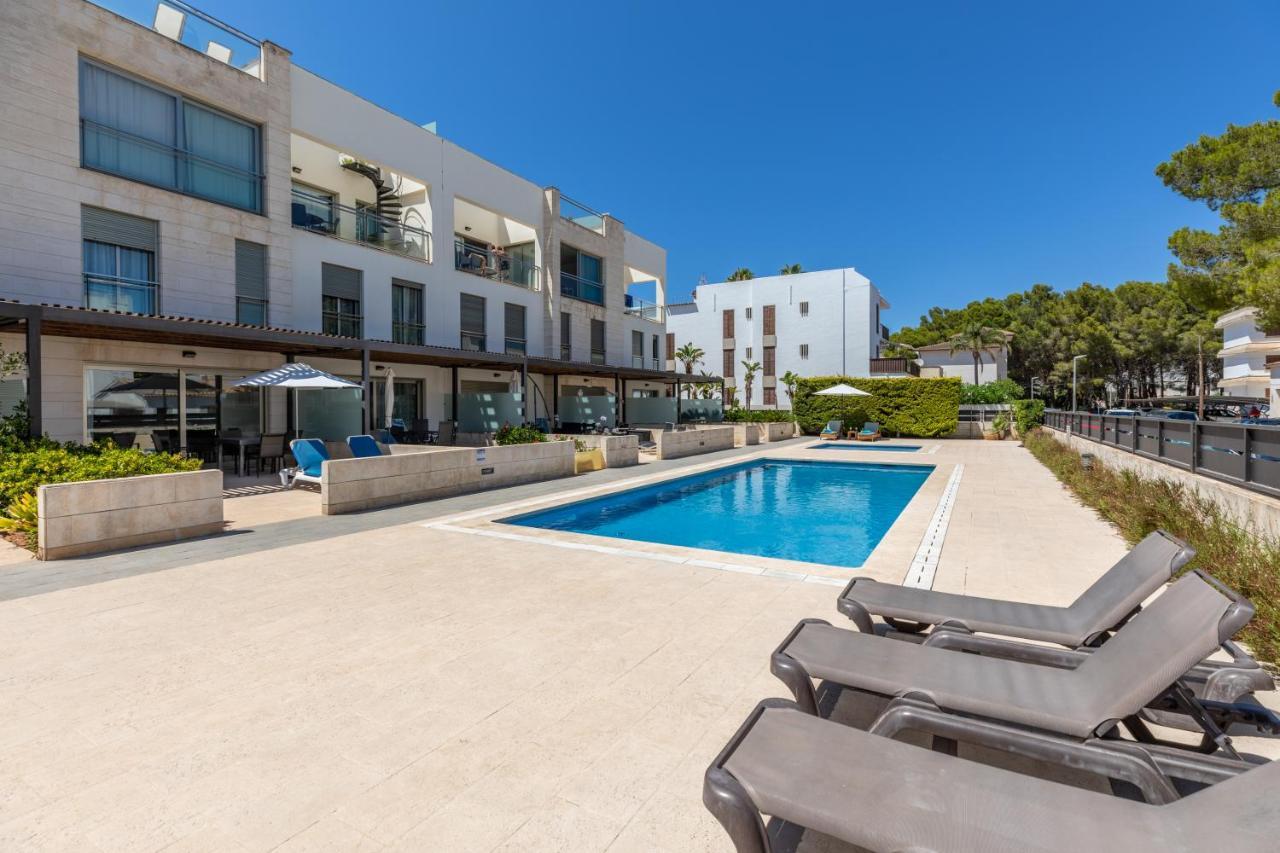 Apartment La Nau - Fantastic With Hot Tub And Pool, Just Steps Away From Port de Pollença